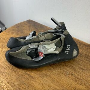 5.10  climbing shoes